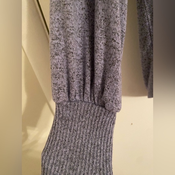 Plus size turtleneck sweater - Picture 2 of 6